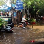 ਸਿਵਲ ਸਰਜਨ ਦਫਤਰ ਦੇ ਬਾਹਰ ਮੇਨ ਗੇਟ ਅੱਗੇ ਭਰਿਅਾ ਮੀਂਹ ਦਾ ਪਾਣੀ। -ਫੋਟੋਅਾਂ: ਅਸ਼ਵਨੀ ਧੀਮਾਨ